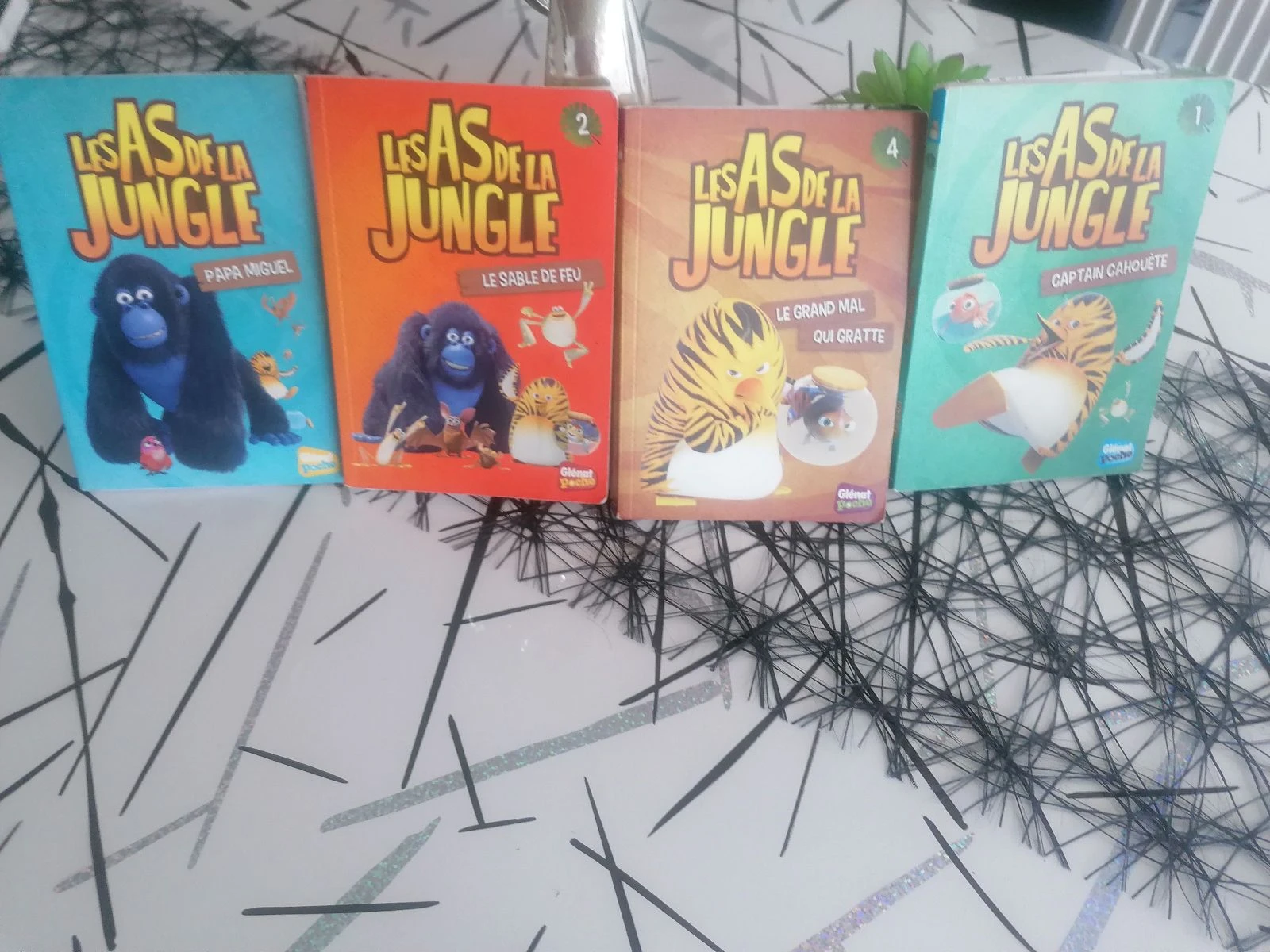 Lote de 4 libros Los Ases de la Jungla 📚 – photo 3